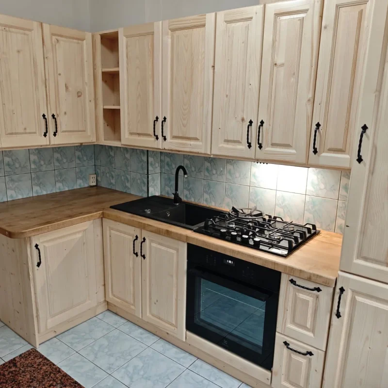 kuchnia-swierkowa-blat-jawor-stolarz-zakopane