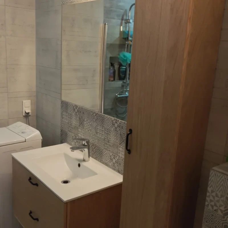 meble-plyta-stolarska-oblogowana-jesionem-drewno-zakopane