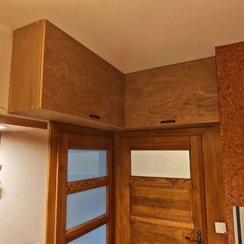 meble-plyta-stolarska-oblogowana-jesionem-wykonanie-zakopane